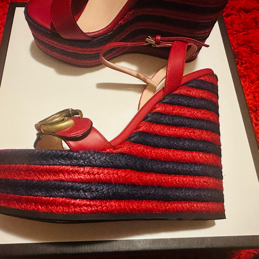Authentic Gucci Lifford Calfskin Aitana Espadrille Platform wedge sandal - Picture 3 of 6